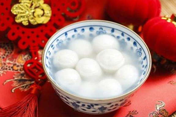 除了元宵，怎么能少了這烤魚呢？